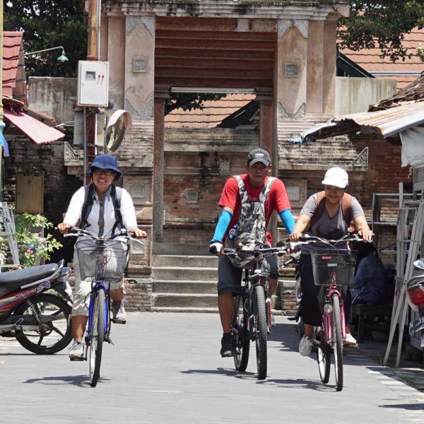 Heritage Bicycle Tour in Jogjakarta